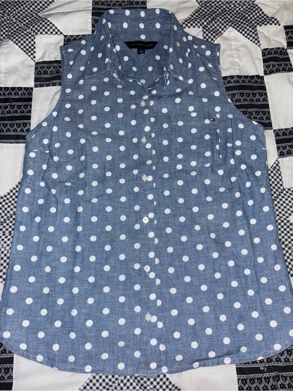 Tommy Hilfiger Blue Polka Dot Sleeveless Chambray Button-Up Blouse Women’s S